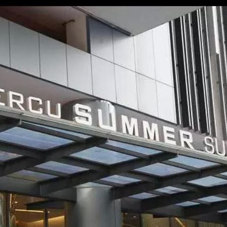 Summer Suites Klcc 1Bedroom With Twin Queen Bed Apartment Kuala Lumpur Kültér fotó